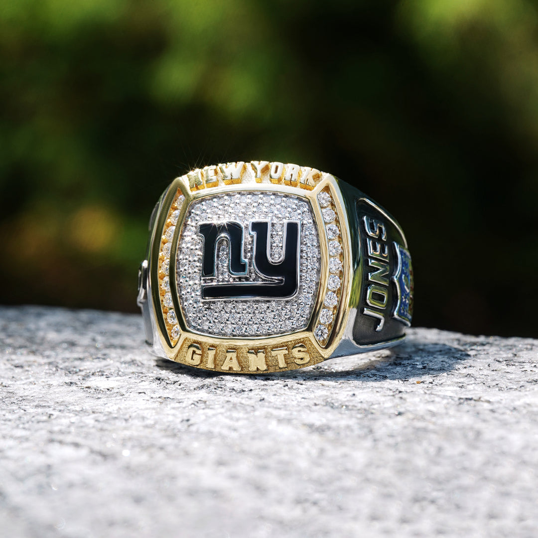 NFL NEW YORK GIANTS MEN'S ONYX RING
 with 1/20 CTTW Diamonds and Sterling Silver