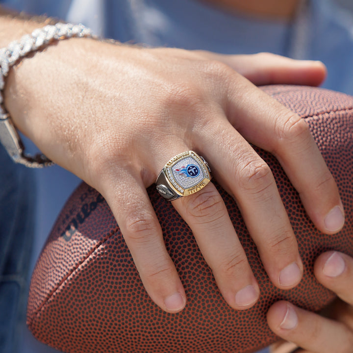 NFL TENNESSEE TITANS MEN'S TEAM RING with 1/2 CTTW Diamonds, 10K Yellow Gold and Sterling Silver